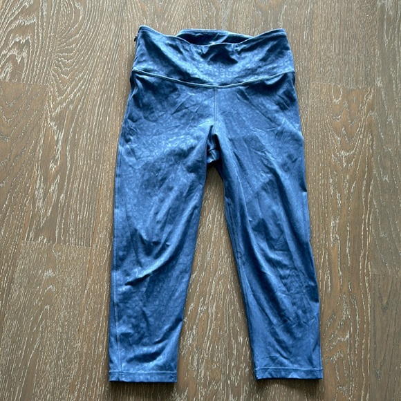 GapFit Women’s Eclipse Leggings - Size M - Never Worn - Picture 1 of 7